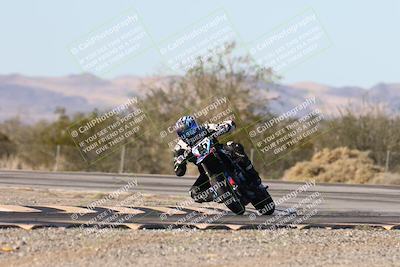 media/Dec-06-2025-CVMA (Sat) [[4a896cc04c]]/Race 8- Formula 40 MW and LW/